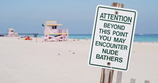 10 самых популярных нудистских пляжей по всему миру