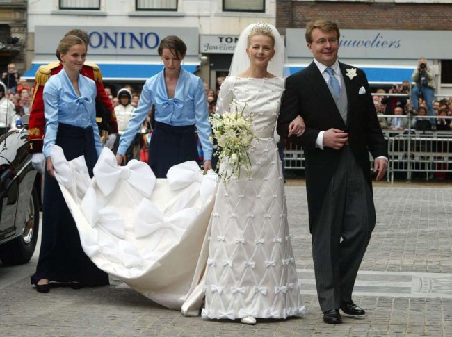 Знаменитые королевские свадебные платья