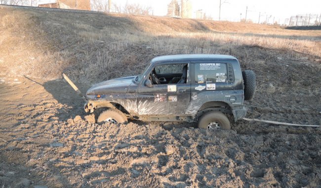 Как вытащить автомобиль из любой грязи