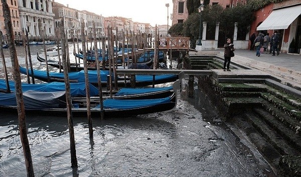 Другая Венеция. Каналы Венеции остались без воды