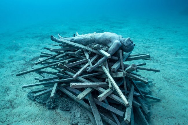 Первый в Европе подводный музей Atlantico