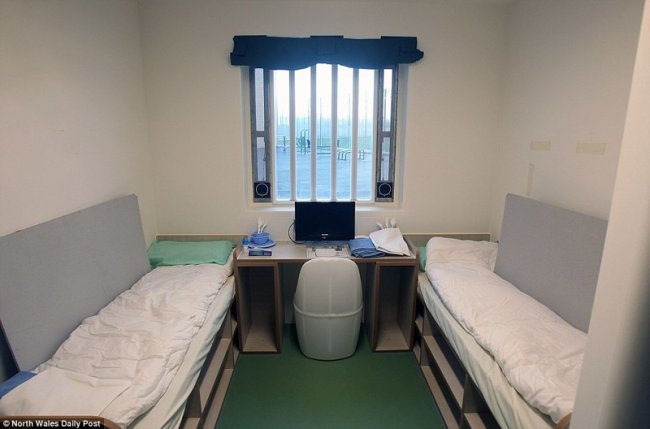 Тюрьма с роскошными условиями в Великобритании