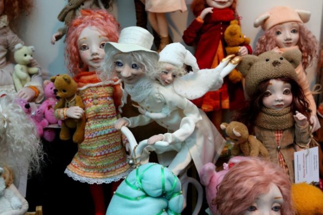 При взрыве в питерском метро погибла художник-кукольник Ирина Медянцева