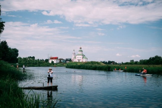 "День огурца" в Суздале