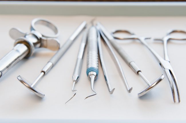 В Поднебесной робот-дантист провел имплантацию зубов