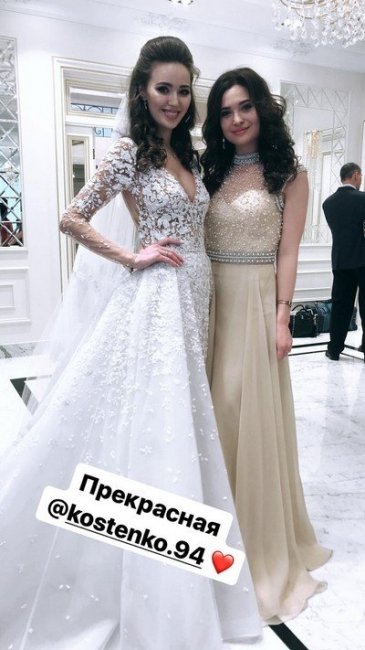 В Сети интернета появились первые фотографии со свадьбы Дмитрия Тарасова и Анастасии Костенко