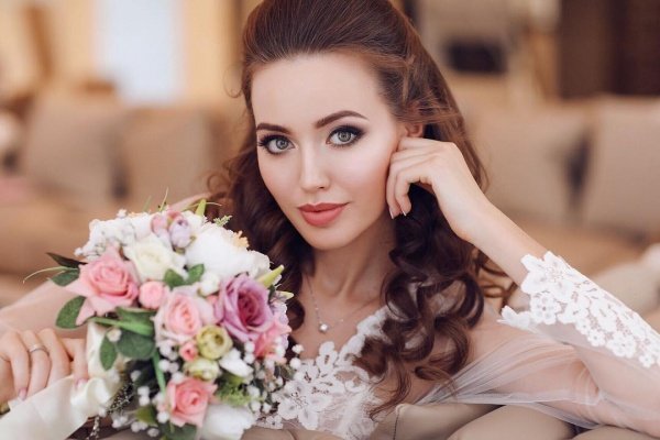 Анастасия Костенко не верит в измену мужа