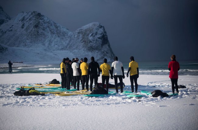 Арктический серфинг в Норвегии