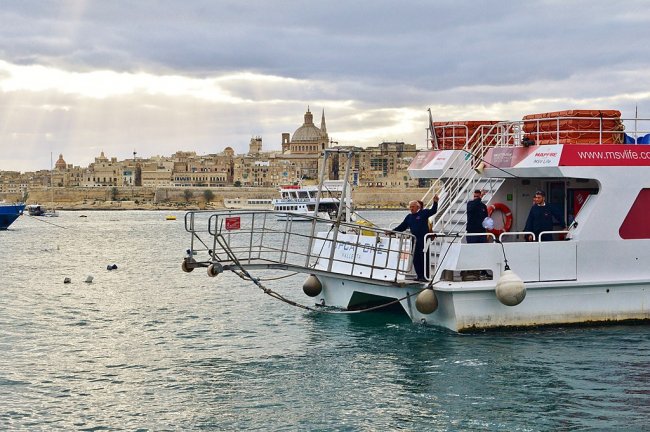 Как добраться на Мальте из Слимы в Валетту