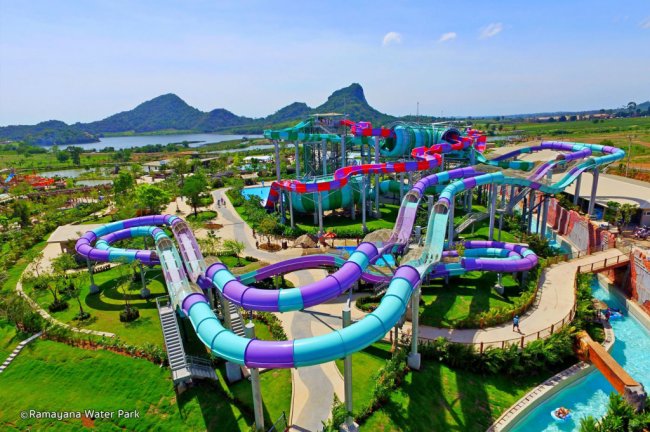Детские тематические парки водных развлечений, аквапарки, аттракционы в Тайланде