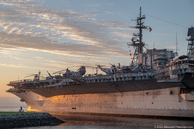 Авианосец-музей USS Midway