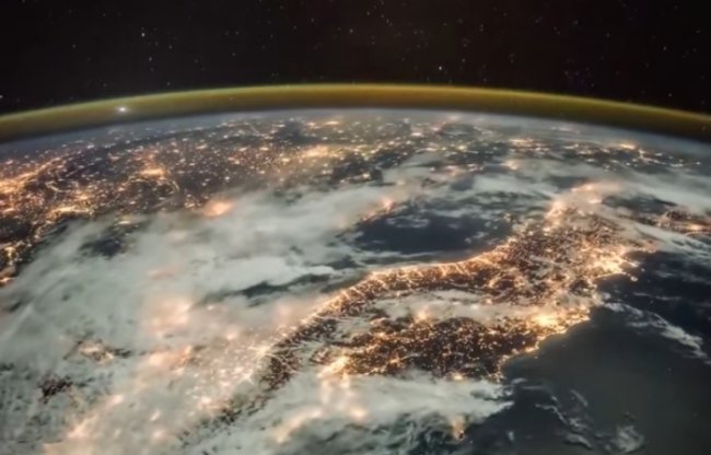 Грандиозное видео из космоса: как наступает рассвет на Земле