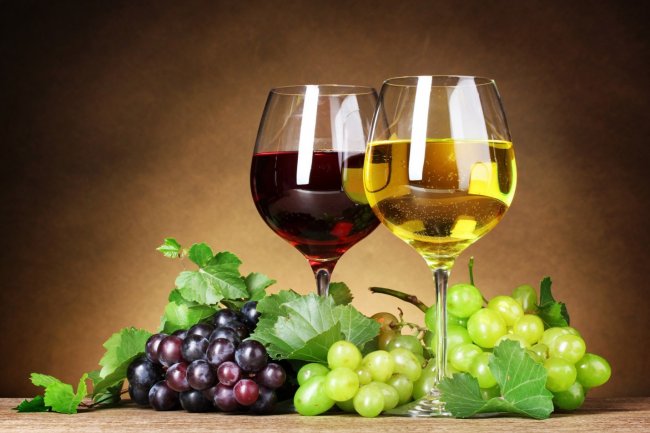 Как отличить поддельное вино от настоящего?